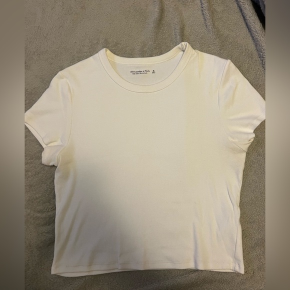 Abercrombie & Fitch Tops - Abercrombie & Fitch White Soft & Sexy Ribbed Tee